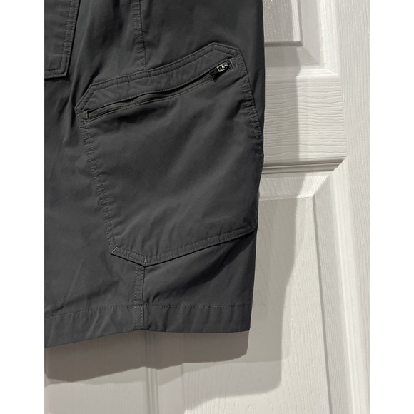 Eddie Bauer Cargo Shorts Mens Size 38 Gray Stretch Hiking Outdoor Gorpcore Beach - Picture 6 of 10